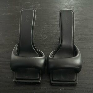 Hanifa Zoe Heels ,in great condition and very comfortable to walk in